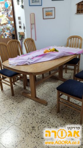 שולחן