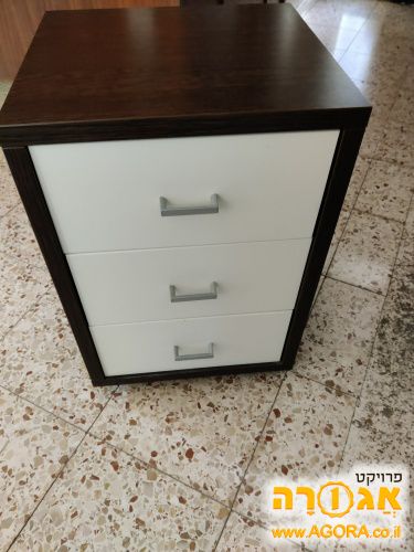 שידת מגרות