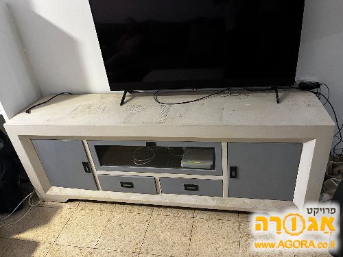 מזנון טלויזיה
