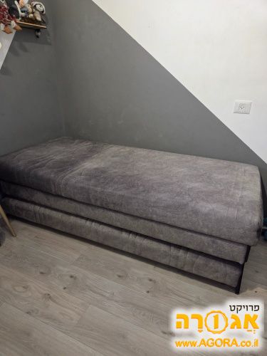 מיטת יחיד כולל מיטת חבר