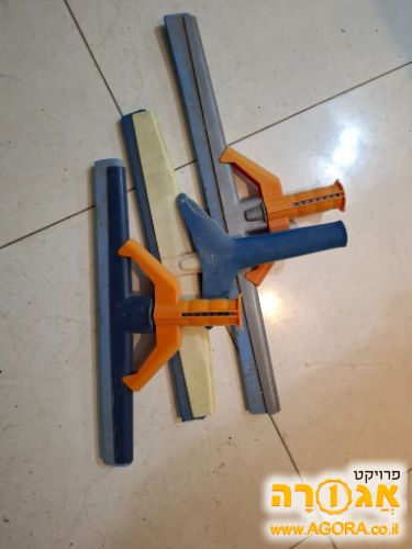 מגבים