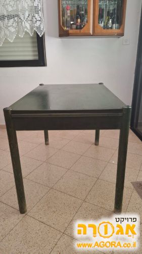 שולחן פינת אוכל