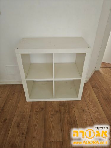 כוורת ספרים