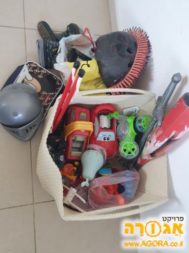 צעצועים