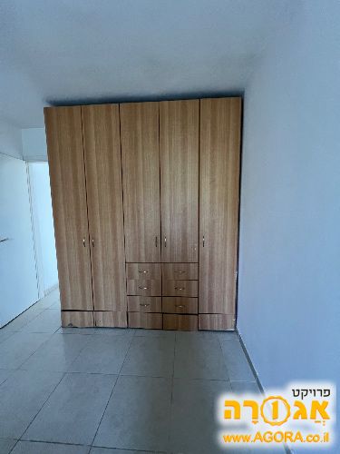 ארון קיר