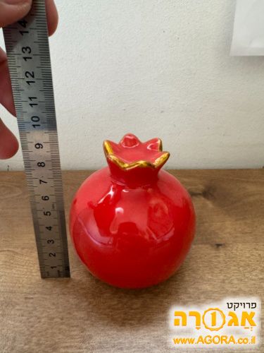 כלי דקורטיבי בצורת רימון