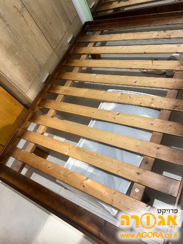 מיטה זוגית