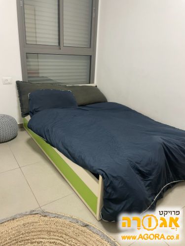 מיטה וחצי