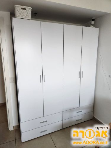 ארון 4 דלתות