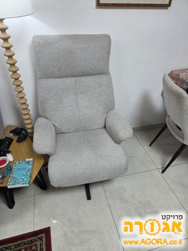 כורסת סלון