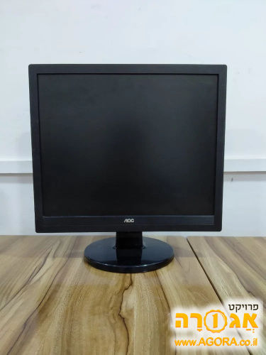 מסך 17 אינץ