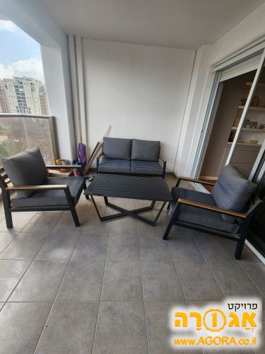 ריהוט מרפסת