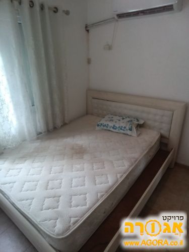 מיטה זוגית