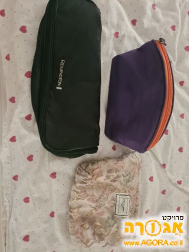 תיקי איפור