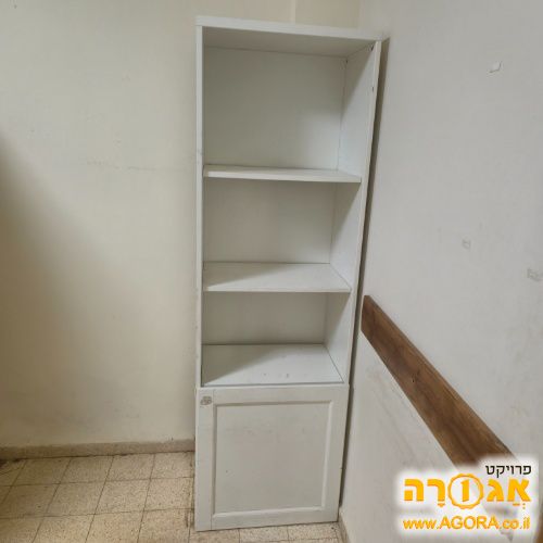 ארון ספרים