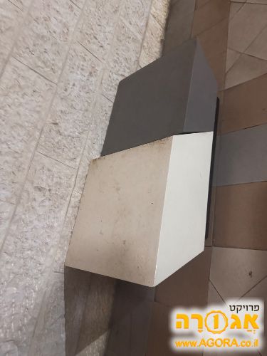שולחן מעוצב