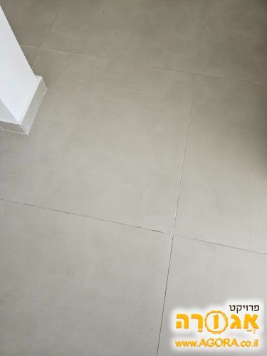 אריחי קרמיקה 80×80