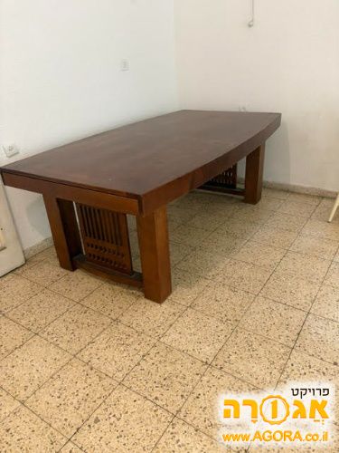 שולחן פינת אוכל