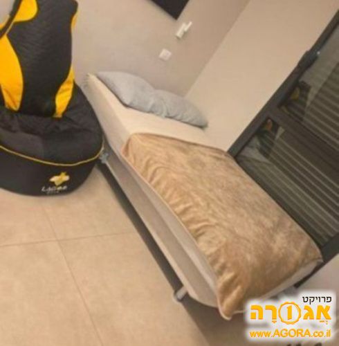 מיטה וחצי