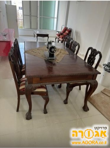 פינת אוכל עם כסאות פלוס שולחן סלו