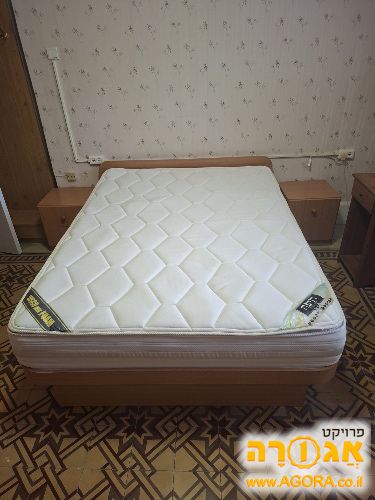 מיטה ומזרן
