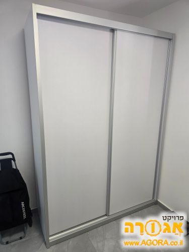 ארון