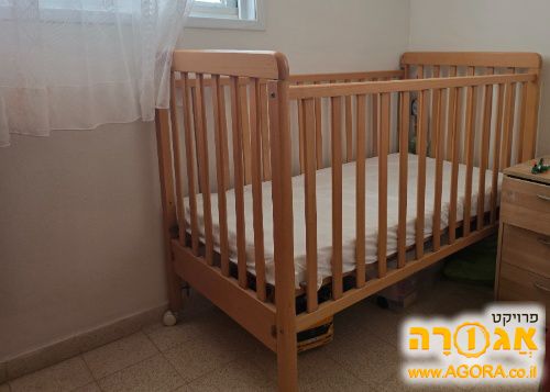 מיטת תינוק