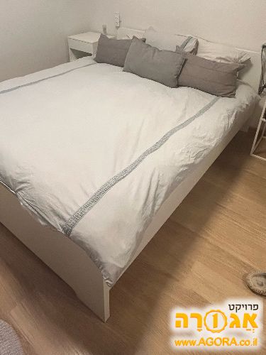 מיטה זוגית