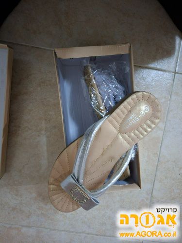 נעליים