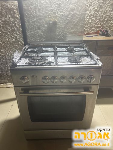 תנור עם כיריים