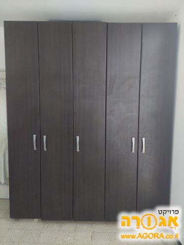 ארון 5 דלתות