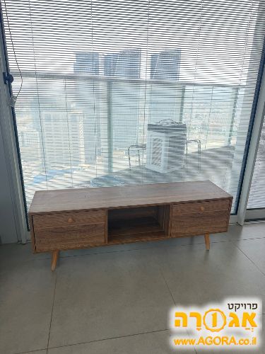 שידת טלויזיה