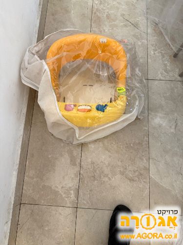 מושב אמבטיה לפעוט