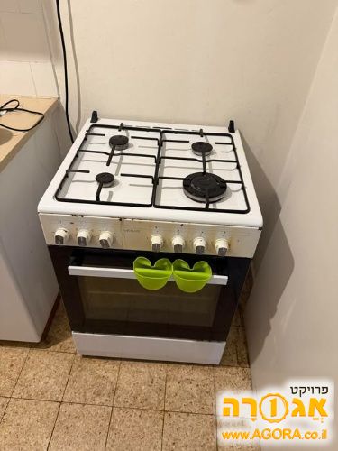 תנור חברת Lavalux