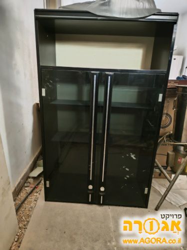 ארון ויטרינה