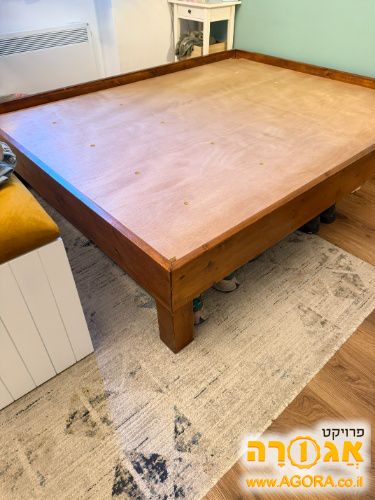 מיטה זוגית