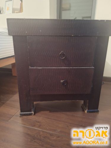 שידת צד