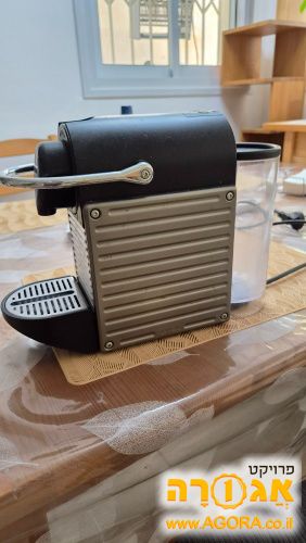 Nespresso פיקסי c60