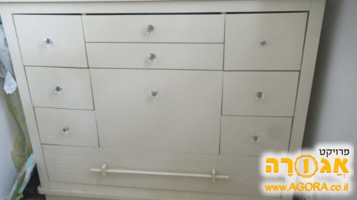 שידת החתלה