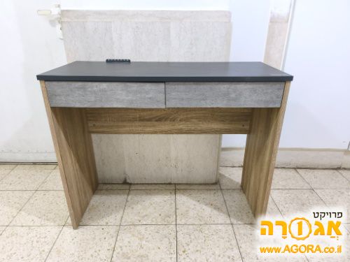 שולחן כתיבה