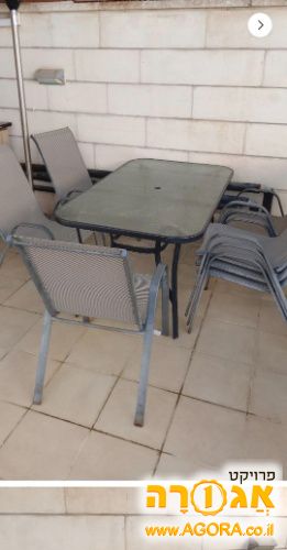 שולחן חוץ