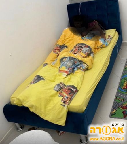 מיטת יחיד פלוס מזרון