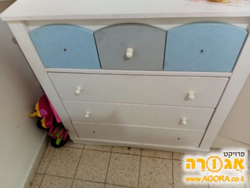 שידת החתלה