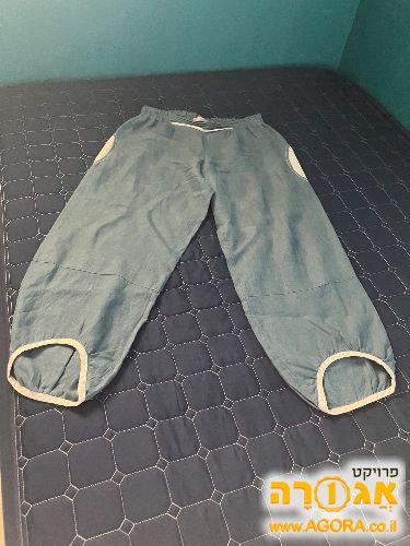 מכנסי פשתן