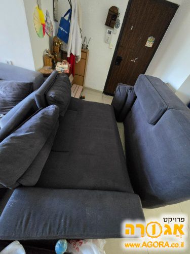 סלון פינתי עם משענות גב מתכווננות