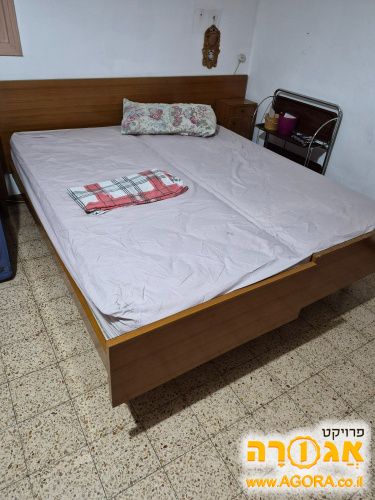 מיטה זוגית יהודית