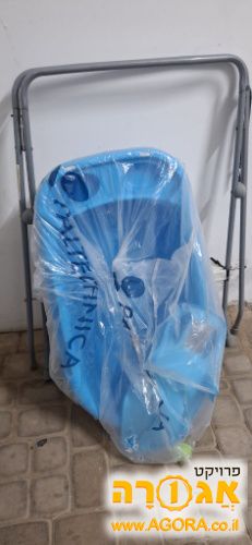 אמבטיה לתינוק