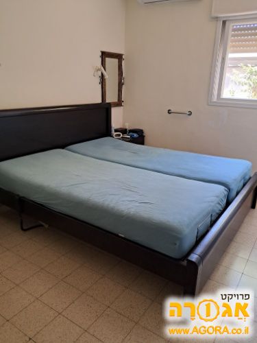 מיטה זוגית מתכווננת