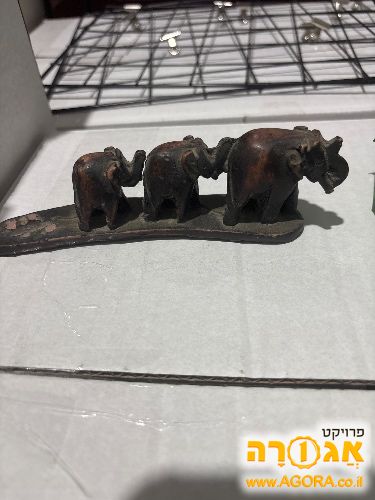 פסלון 3 פילים