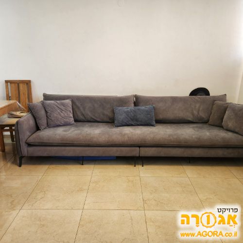 ספה 3 מטר +love seat במצב נדיר